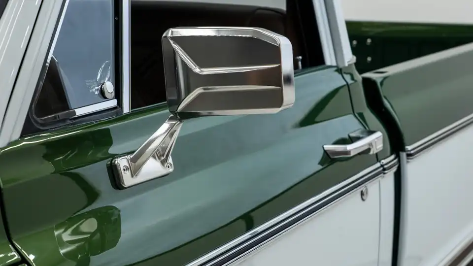 3409_Studio_Green K10_Velocity Restorations__0050