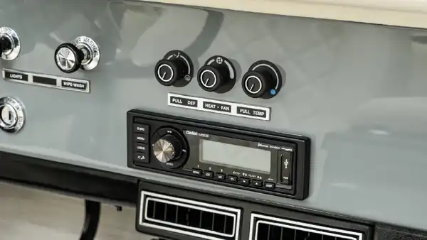 1966 Ford Bronco For Sale_20 Interior