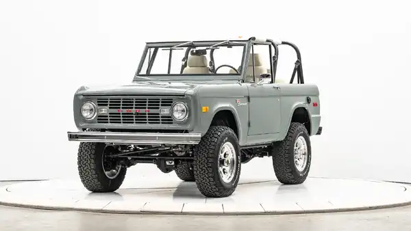 1966 Ford Bronco For Sale_4 Drivers Side Front 