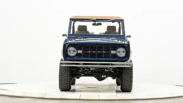 1971 Vintage Ford Bronco For Sale_5 Front