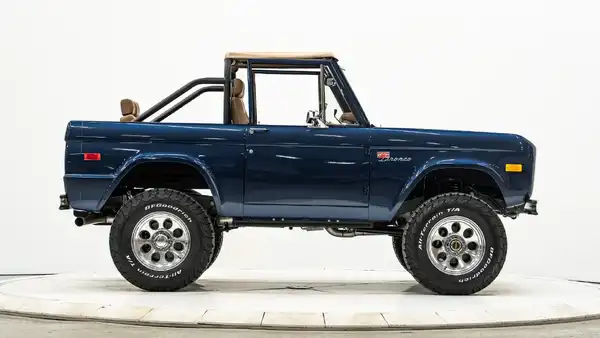 1971 Vintage Ford Bronco For Sale_8 Passenger Side