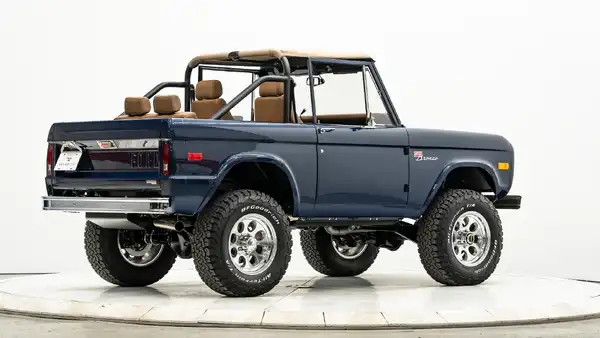 1971 Vintage Ford Bronco For Sale_9 Passenger Side Rear 3
