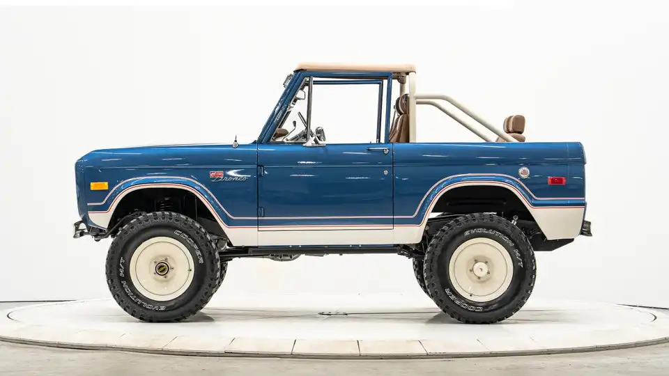 1972 Vintage Ford Bronco For Sale_2 Drivers Side 