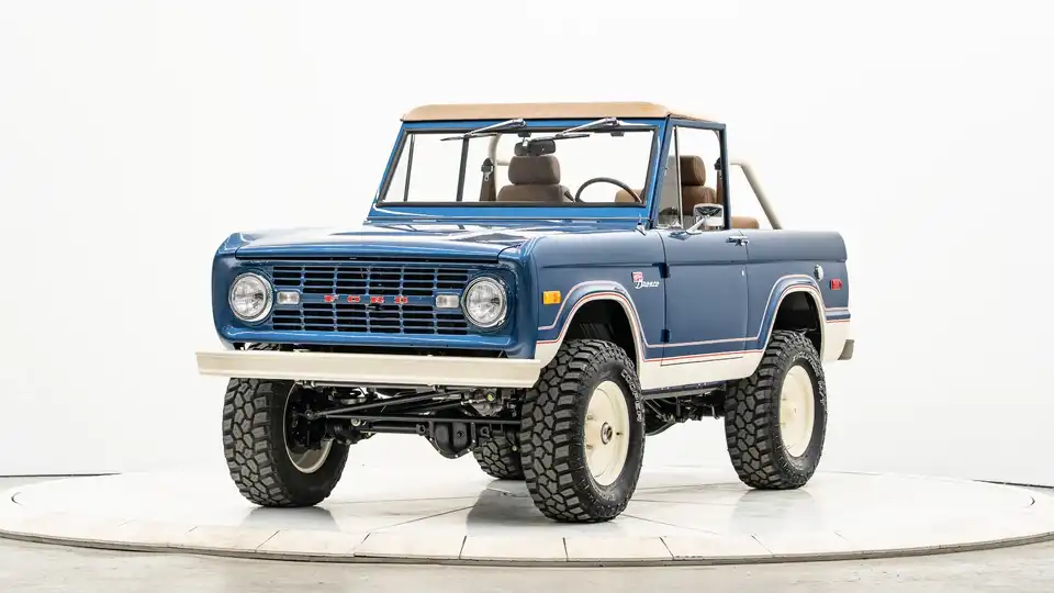 1972 Vintage Ford Bronco For Sale_4 Drivers Side Front 
