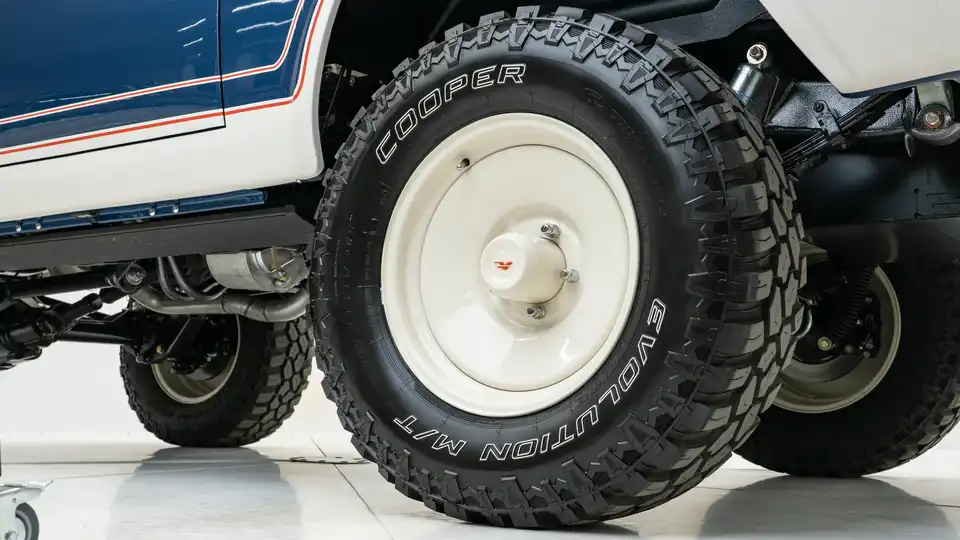 1972 Vintage Ford Bronco For Sale_Exterior  Copy 2