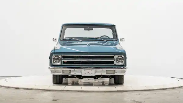 1971 Chevrolet C10 Truck_5 Front