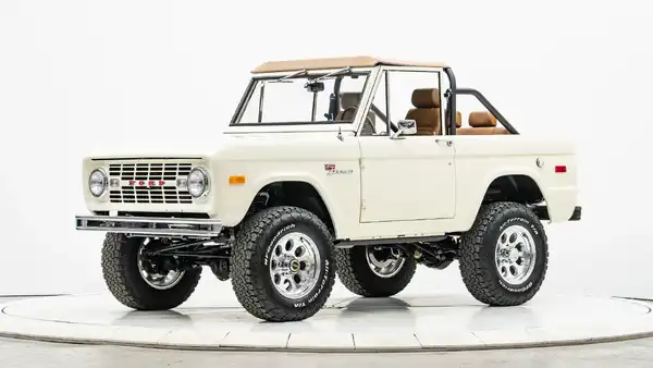 1973 Classic Ford Bronco For Sale_3 Drivers Side Front 3.4