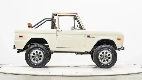 1973 Classic Ford Bronco For Sale_8 Passenger Side