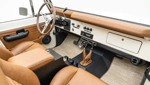 1973 Classic Ford Bronco For Sale_18 Passenger Side Interior
