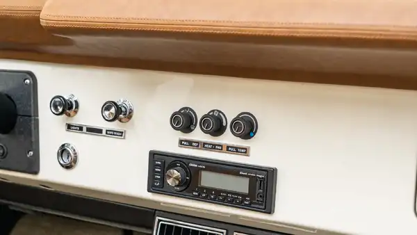 1973 Classic Ford Bronco For Sale_22 Interior