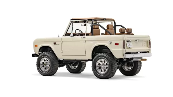 1973 Wimbledon White Ford Bronco_Driver Side Rear 3.4