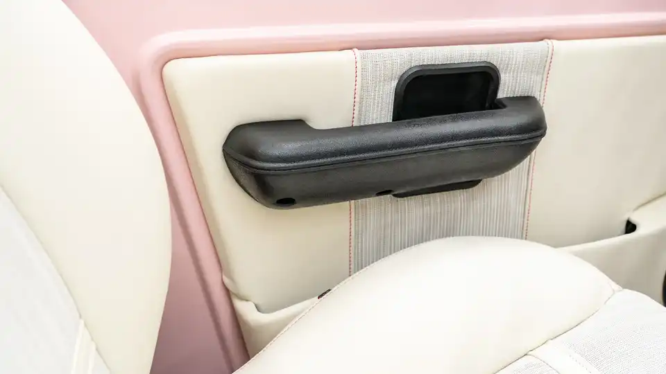 1971 Vintage Pink Ford Bronco For Sale_19 Interior