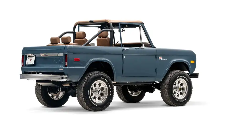Velocity 1971 Ford Bronco_9 Passenger Side Rear 3