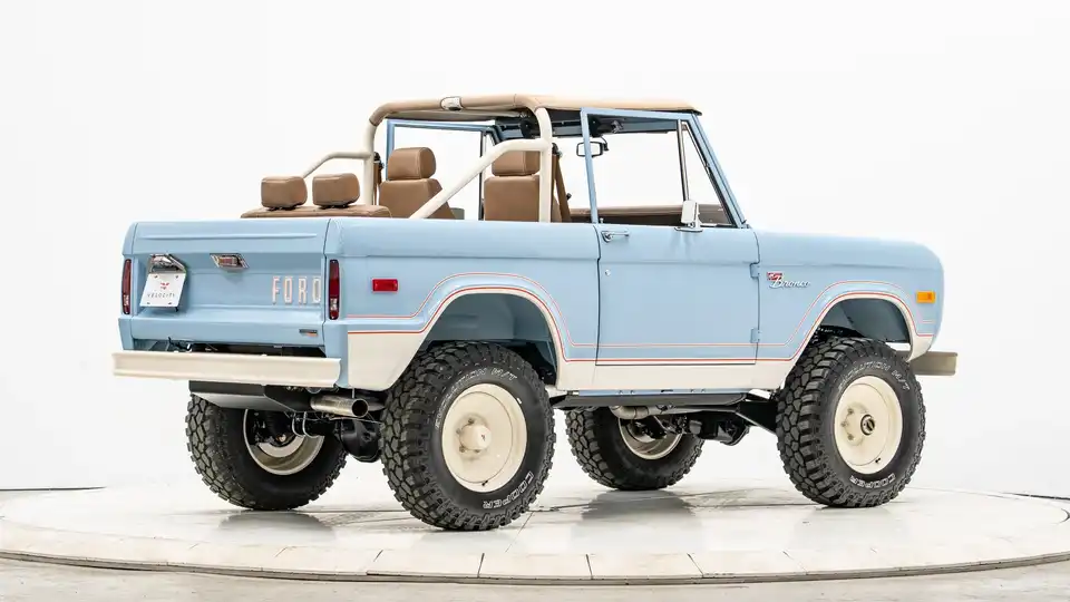 1974 Vintage Ford Bronco For Sale_9 Passenger Side Rear 3