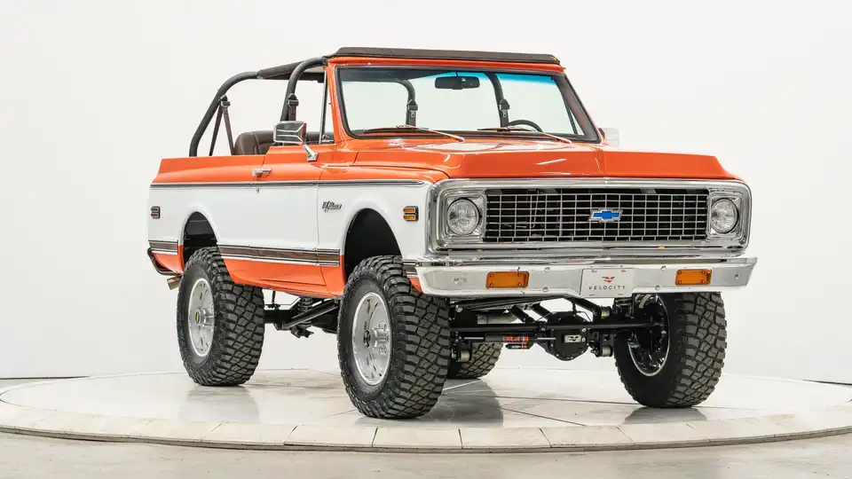 1969 Hugger Orange Chevy K5 Blazer For Sale_6 Passenger Side Front 