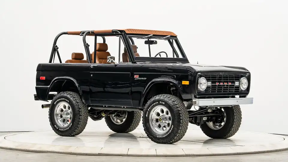 1974 Black Ford Bronco_7 Passenger Side Front  3.4