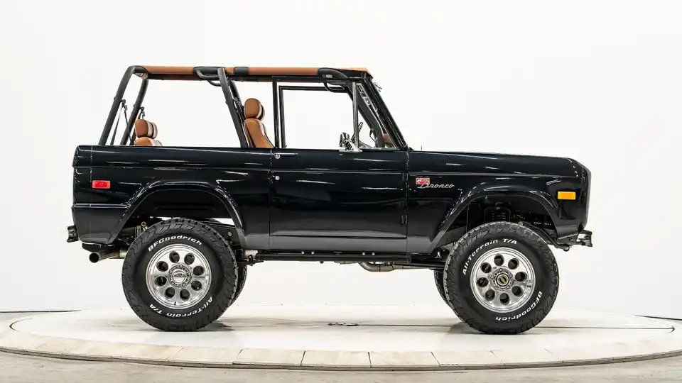 1974 Black Ford Bronco_8 Passenger Side