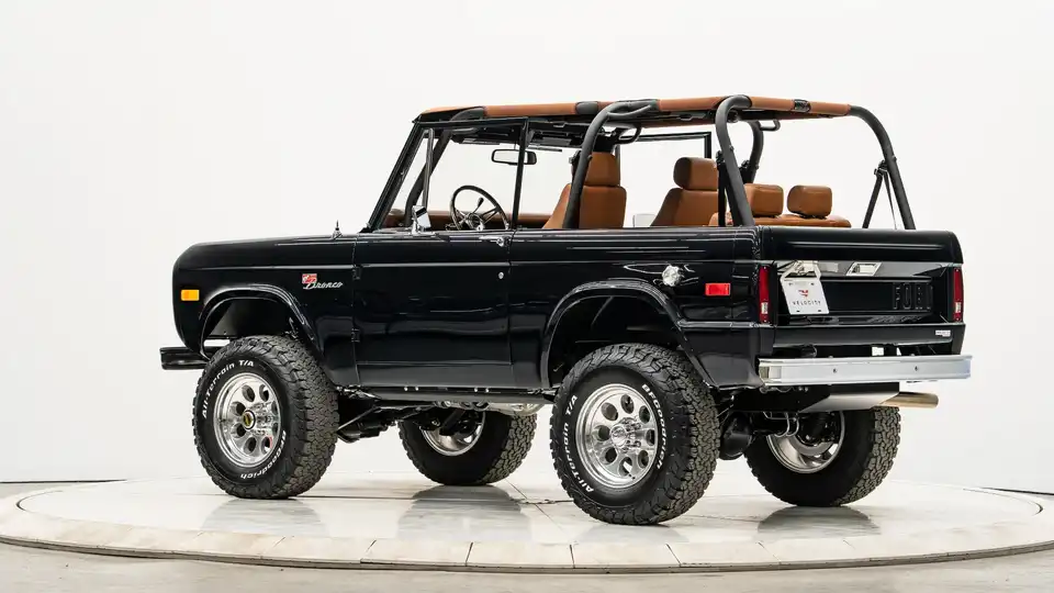 1974 Black Ford Bronco_13 Driver Side Rear 3.4