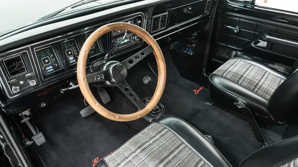 1979 Ford Bronco For Sale_ 14 15 Driver Side Interior