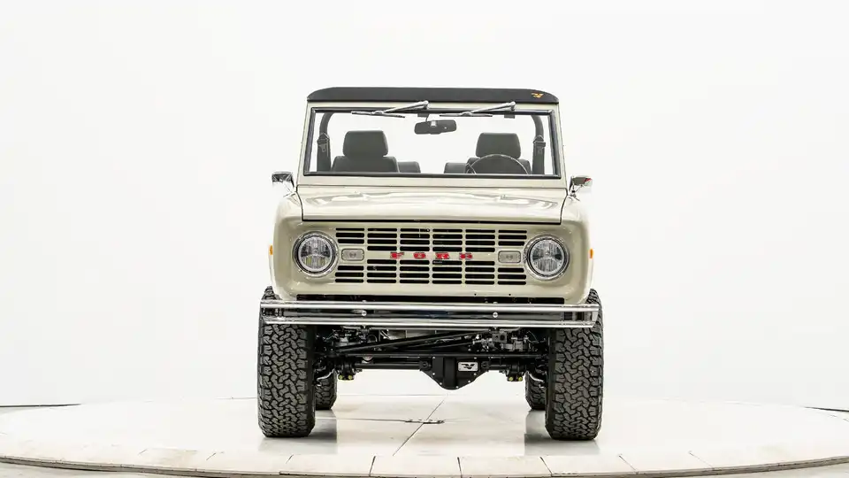 1974 Pink Ford Bronco For Sale_5 Front