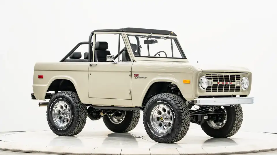 1974 Pink Ford Bronco For Sale_7 Passenger Side Front  3.4
