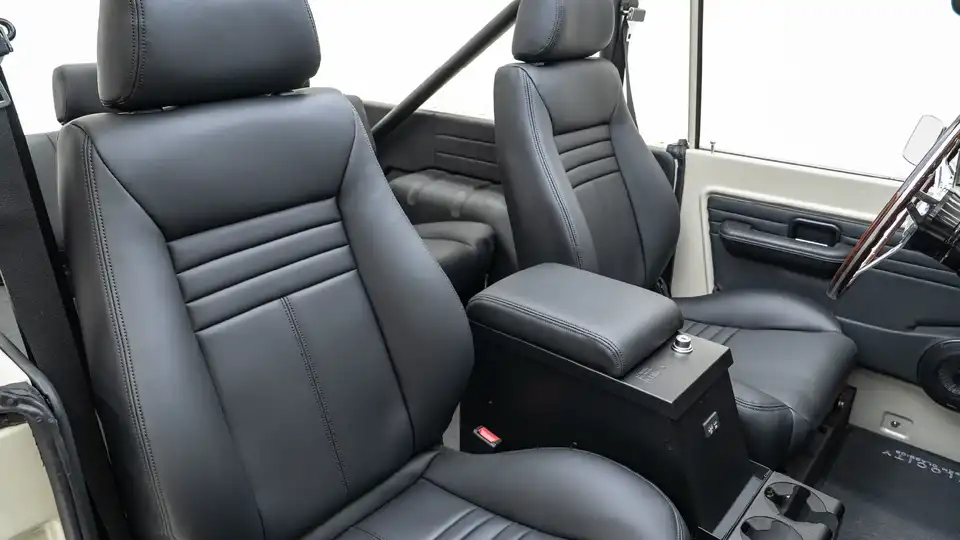 1974 Pink Ford Bronco For Sale_22 Interior