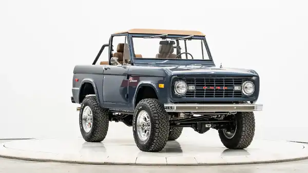 1977 Ford Bronco For Sale_6 Passenger Side Front 