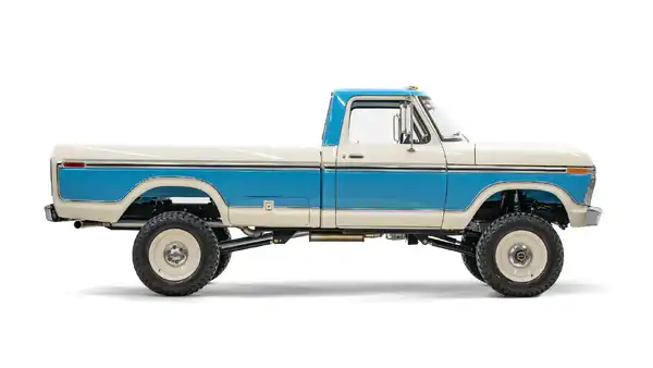 1977 Denside F 250 Restoration_8 Passenger Side