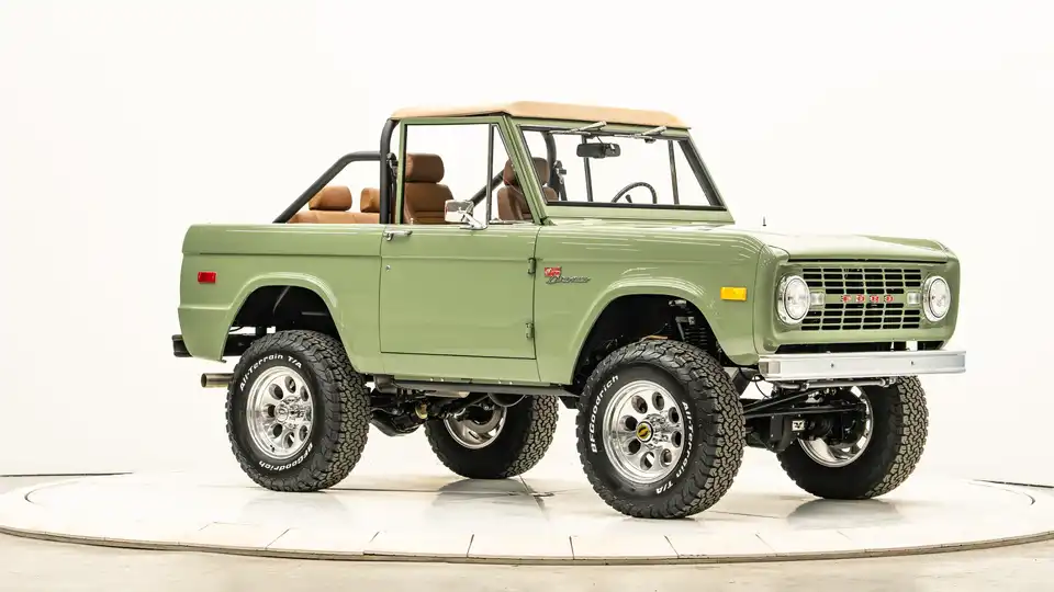 1972 Ford Bronco For Sale_7 Passenger Side Front  3.4