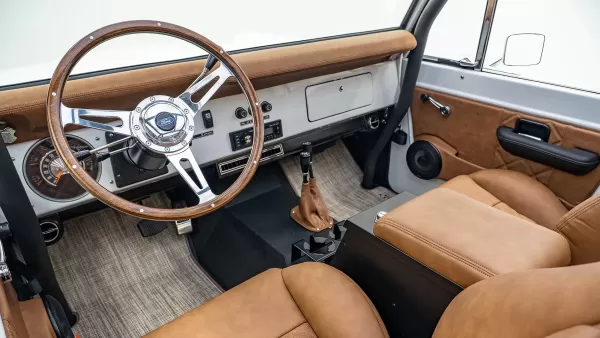 1976_Oxford White_0025_Driver Custom Interior