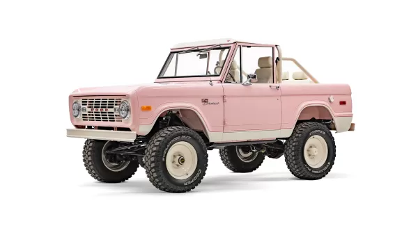 1966_Pink_Ranger_0009_Driver Side Front QTR