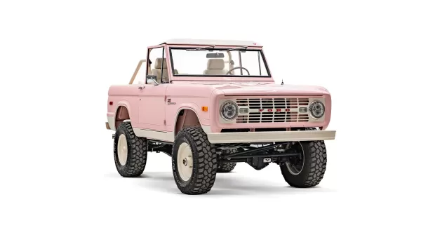 1966_Pink_Ranger_0000_Passenger Side Front