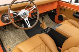 1973_Pearl Orange_Bronco_0023_Driver Side Double Diamond Interior