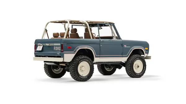 1975 Classic Ford Bronco Rnager Package_9 Passenger Side Rear 3