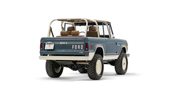 1975 Classic Ford Bronco Rnager Package_10 Passenger Side Rear