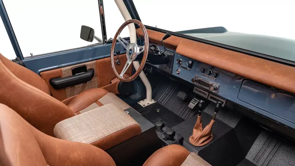 1966_Anvil_Ranger_0028_Custom Passenger Interior