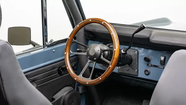 1967_Anvil_Midnight_0027_Custom Steering Wheel