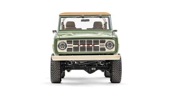 1969_Boxwood Green_Ranger_0011_Front Grille