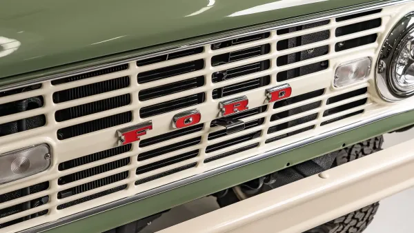 1969_Boxwood Green_Ranger_0028_Front Grille