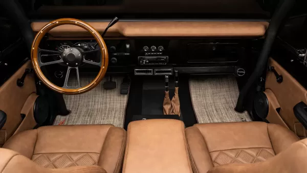 1977 Classic Ford Bronco_Interior 21