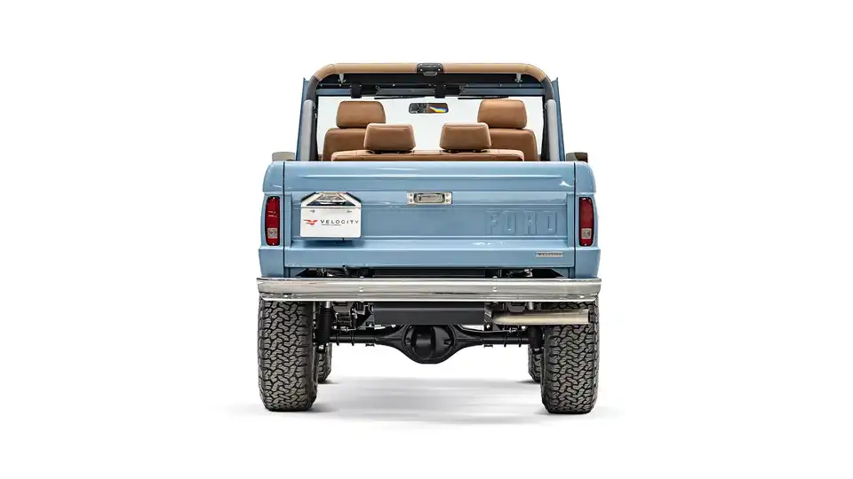 1968_Brittany Blue_0005_Rear Tailgate