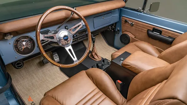 1968_Brittany Blue_0012_Custom Driver Interior