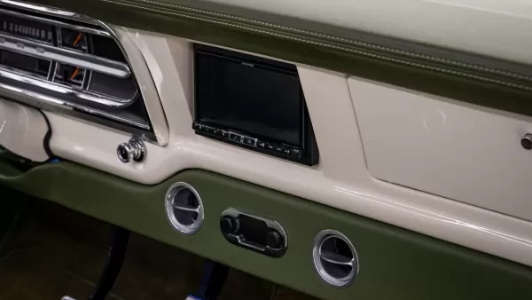 1969 Boxwood Green Ford F250_Interior 19