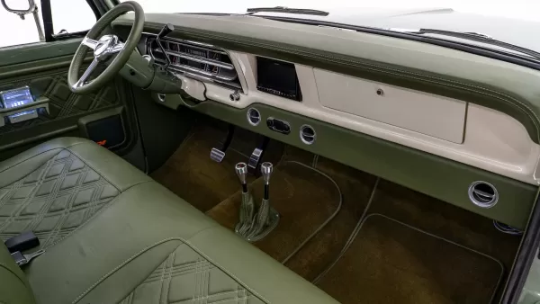 1969 Boxwood Green Ford F250_Passenger Side Interior