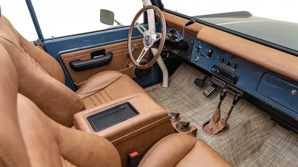 1966_Anvil_Ranger_0021_Custom Passenger Interior