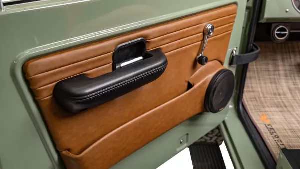 1971 Classic Ford Bronco_Interior 21