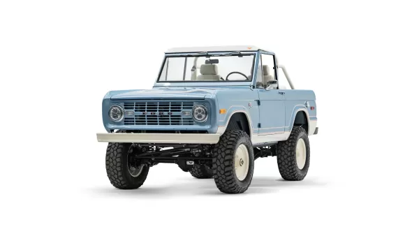 1972 Classic Ford Bronco Ranger_Front Passenger Side 3 4