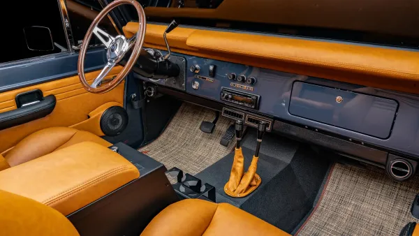 1969 Classic Ford Bronco_18 Passenger Side Interior