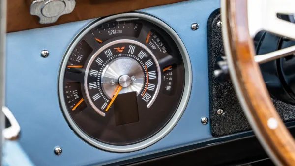 1974 Brittany Blue Bronco_15 Dakota Digital Gauges