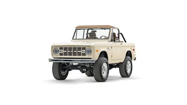 1974 Harvest Moon Classic Ford Bronco_4 Drivers Side Front 